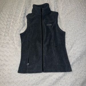 Columbia fleece vest